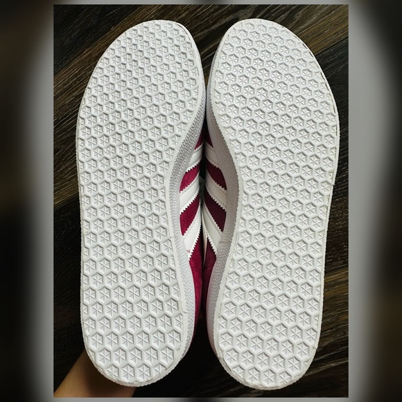 Adidas Gazelle Unisex Sneakers Size 7 - Picture 6 of 6